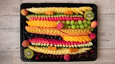 מגש פירות העונה מעוצב