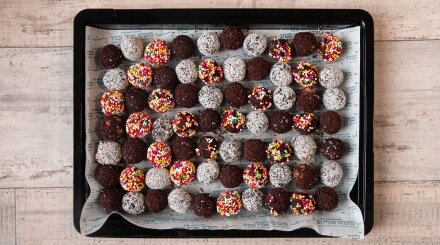 מגש כדורי שוקולד פרווה