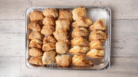 מיקס בורקסים מיני בטעמים פריך עלים תפוא פטריות