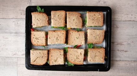 כריך מלחם קסטן במילוי משתנה