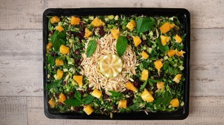 סלט סלרי תפוז נענע ובצל ירוק